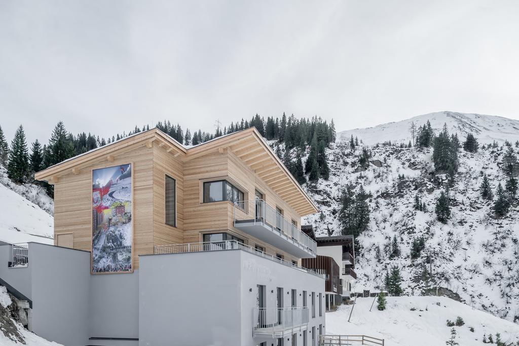 Hotel Mondschein Chalet Stuben am Arlberg Exterior foto